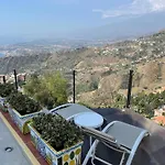 Villa Da Vinci Luxury Panoramic Apartments - Taormina Rooms Collection